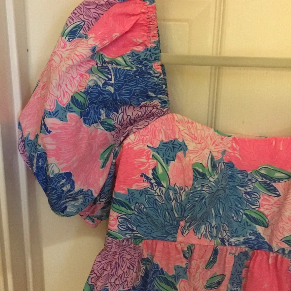 Lilly Pulitzer Pink & Blue Floral Puff-Sleeve Peplum Top